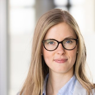 Portraitfoto von Hannah Schmude
