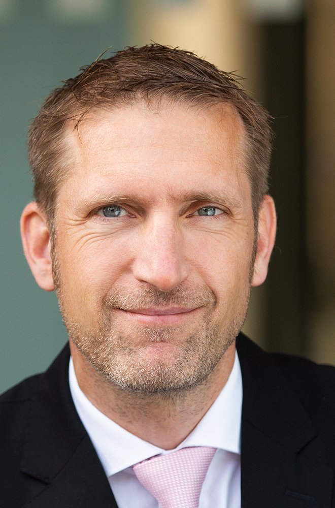 Portraitfoto von Dirk Wendt