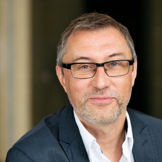 Portraitfoto von Lars Lentfer